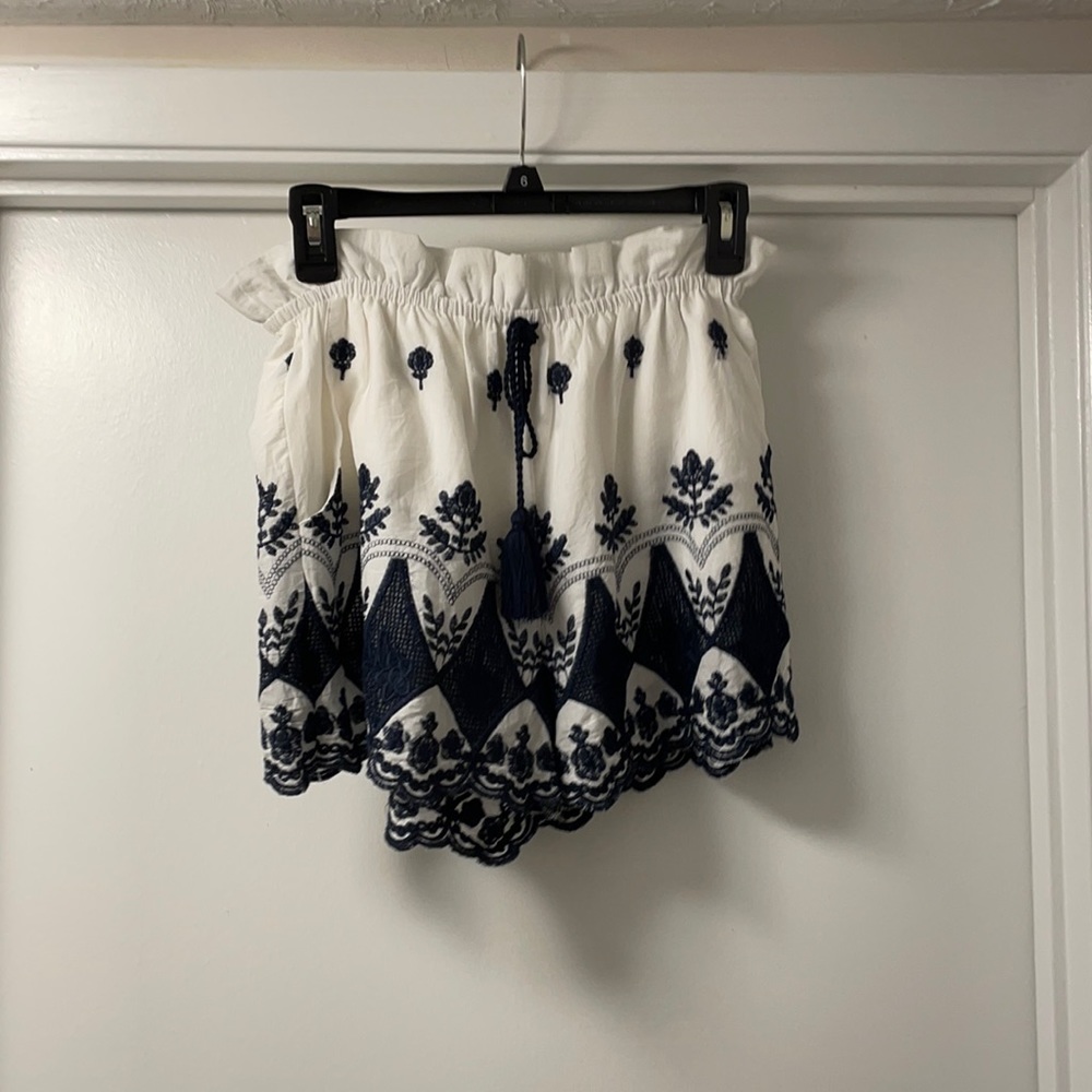 White and navy dressy shorts- size s